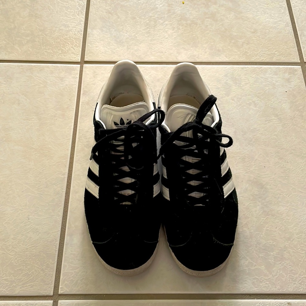 Adidas Gazelle sneakers